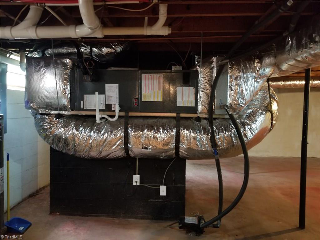 1802 Simmons Road Westfield, NC 27053 - Photo 27 of 29 Heat pump
