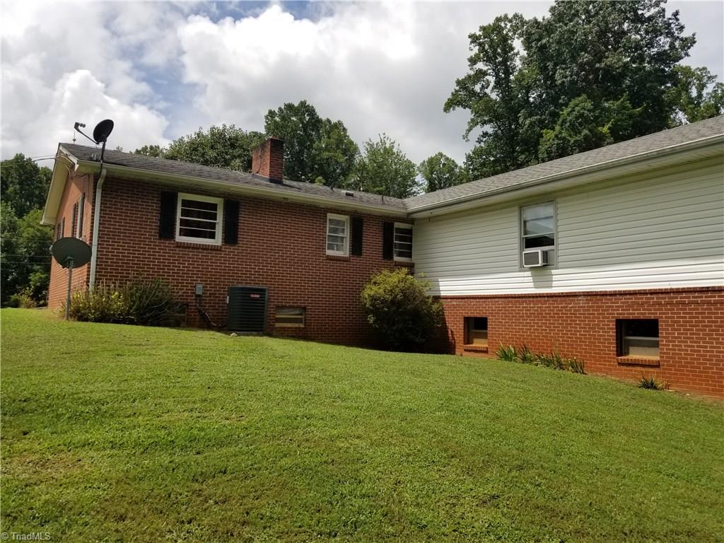 1802 Simmons Road Westfield, NC 27053 - Photo 5 of 29 View of back of home