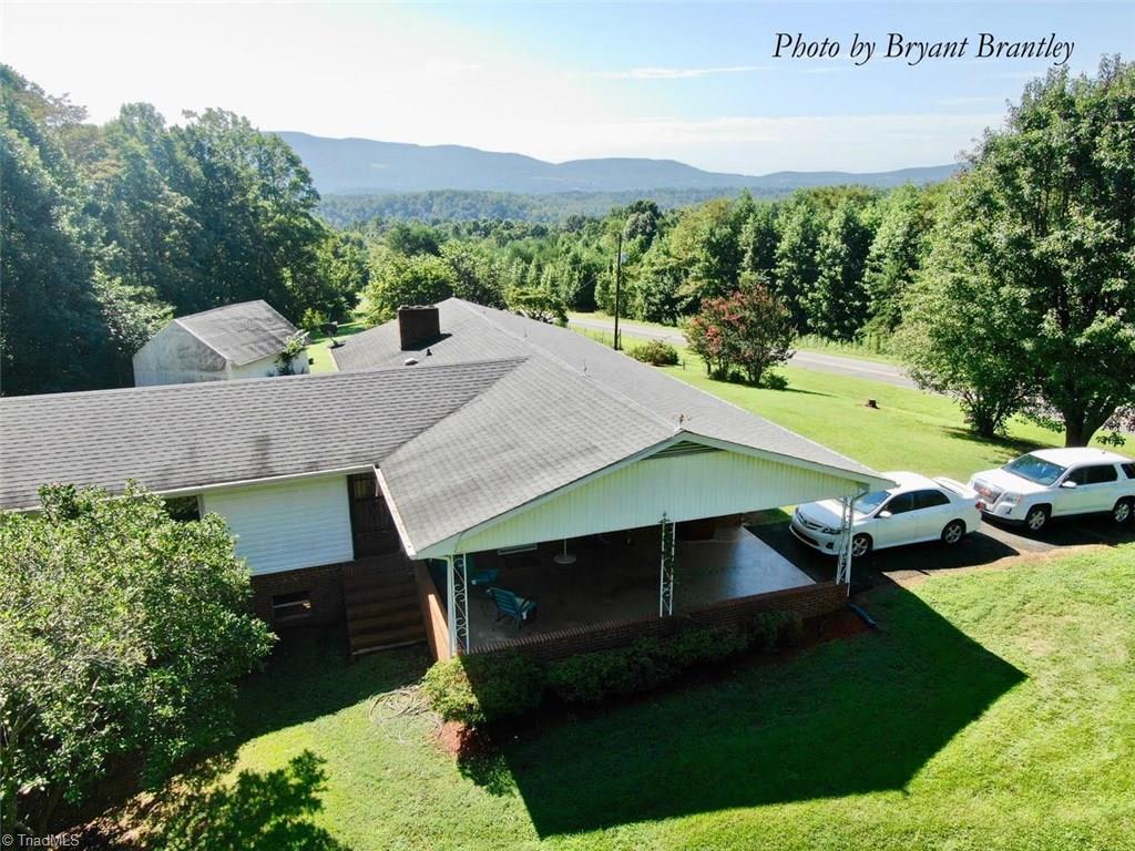 1802 Simmons Road Westfield, NC 27053 - Photo 6 of 29 Gallery Image 6