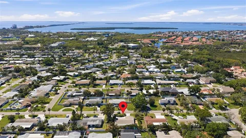 $699,000 | 4339 50th Avenue South, St. Petersburg, FL 33711