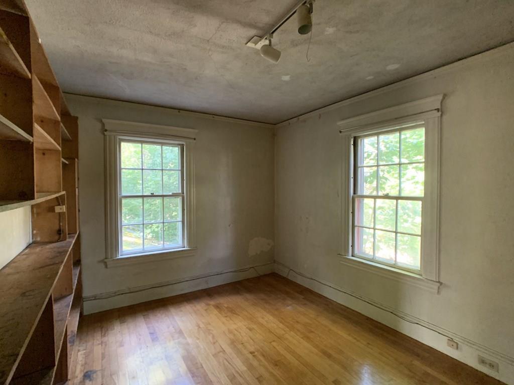 169 Northampton Road Amherst, MA 01002 - Photo 25 of 41 Gallery Image 25