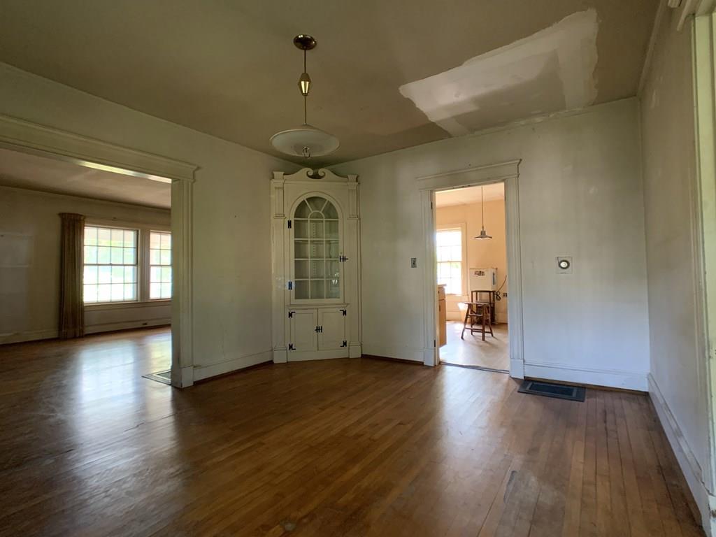 169 Northampton Road Amherst, MA 01002 - Photo 7 of 41 Gallery Image 7
