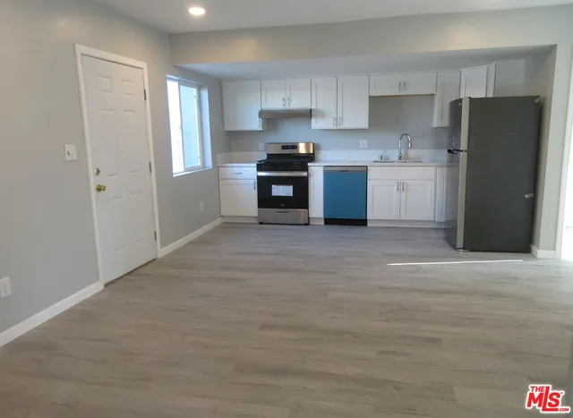 $2,600 | 1246 West 144th Street, Unit 5, Gardena, CA 90247
