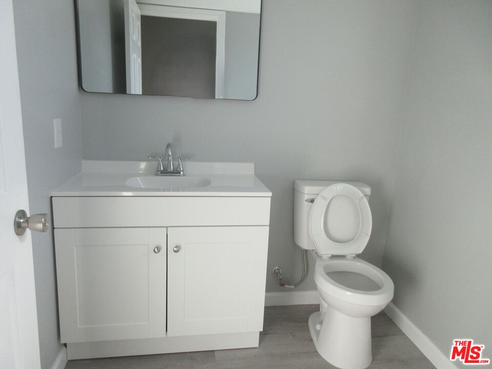 1246 West 144th Street, Unit 5 Gardena, CA 90247 - Photo 5 of 9