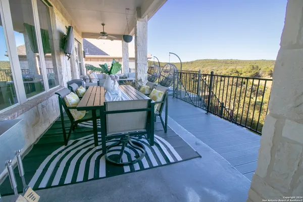 $4,100 | 16955 Sonoma Ridge, San Antonio, TX 78255