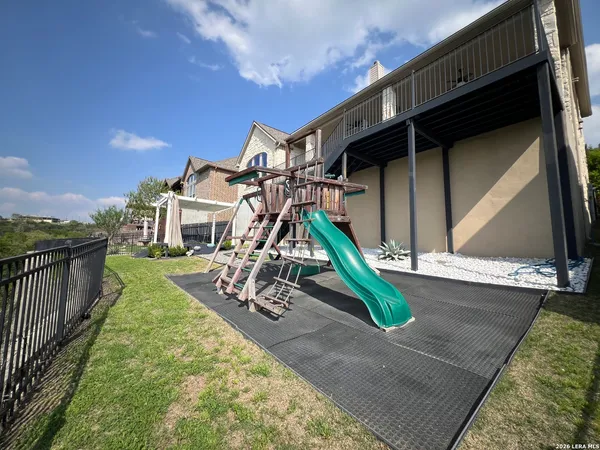$4,100 | 16955 Sonoma Ridge, San Antonio, TX 78255