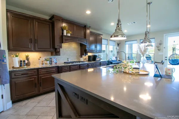 $4,100 | 16955 Sonoma Ridge, San Antonio, TX 78255