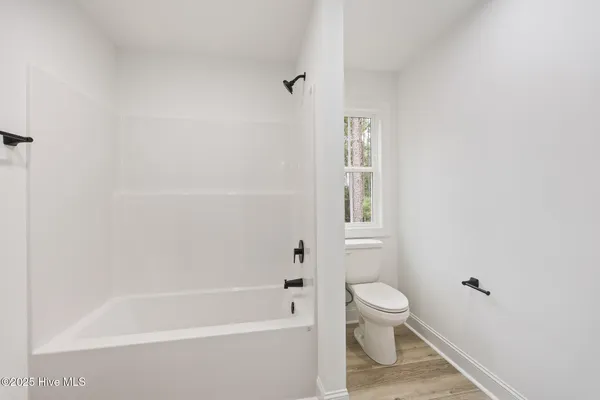 $679,900 | 284 Longleaf Drive, West End, NC 27376