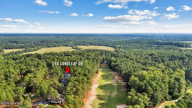 $679,900 | 284 Longleaf Drive, West End, NC 27376