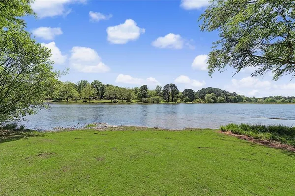 $455,000 | 1263 Summit Chase Drive Southwest, Snellville, GA 30078