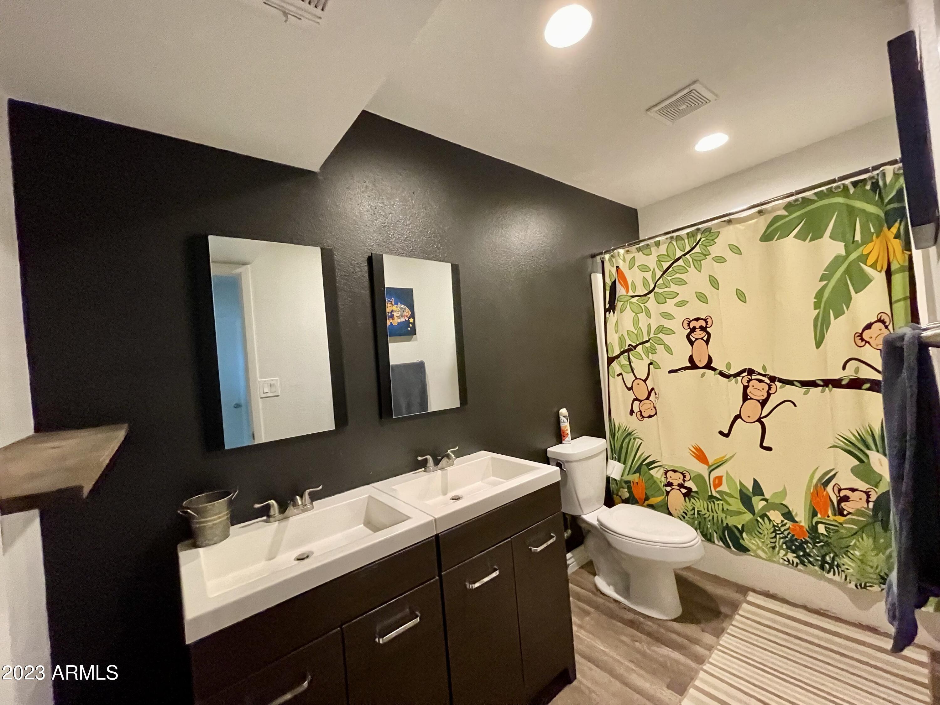 4236 West Rancho Drive Phoenix, AZ 85019 - Photo 24 of 28 3rd bath
