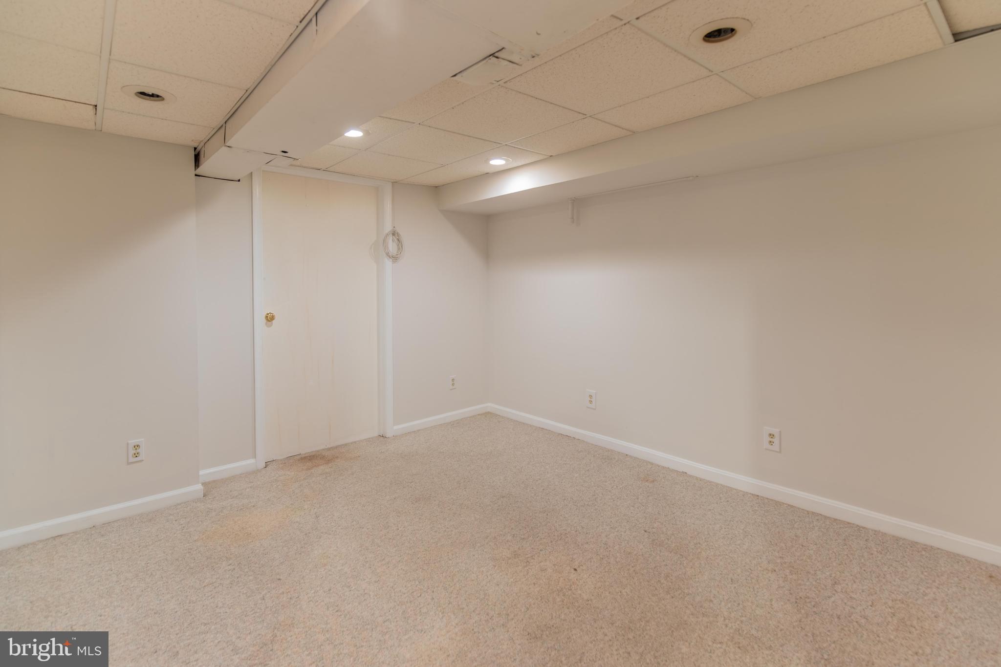 502 East Schuyler Road Silver Spring, MD 20901 - Photo 29 of 29 a view of an empty room