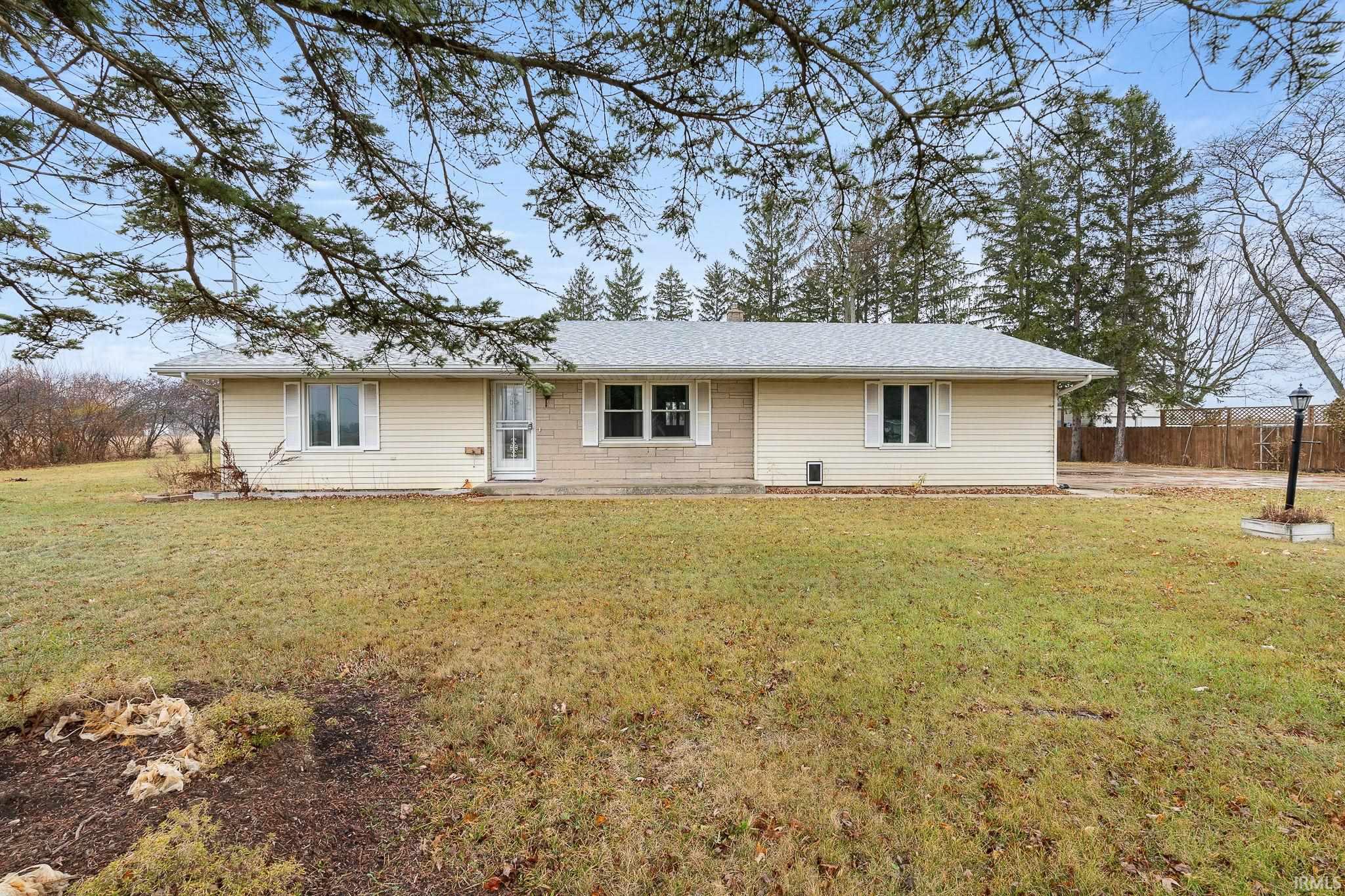 10728 Thiele Road Fort Wayne, IN 46819 - Photo 1 of 33