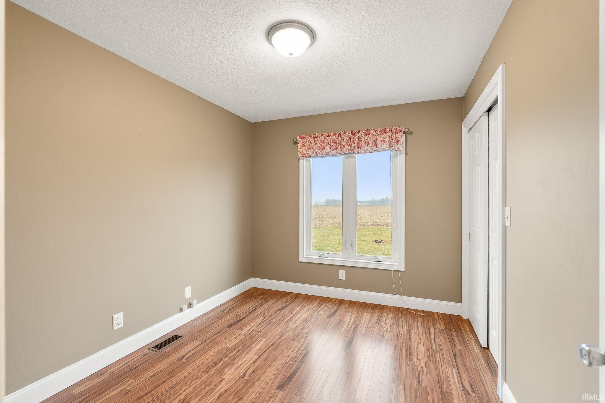 10728 Thiele Road Fort Wayne, IN 46819 - Photo 19 of 33