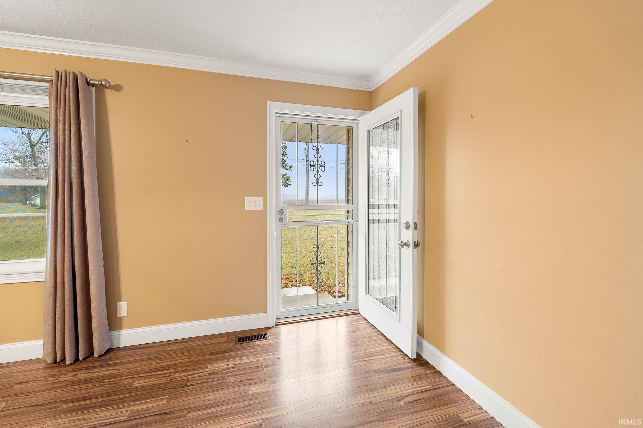 10728 Thiele Road Fort Wayne, IN 46819 - Photo 5 of 33