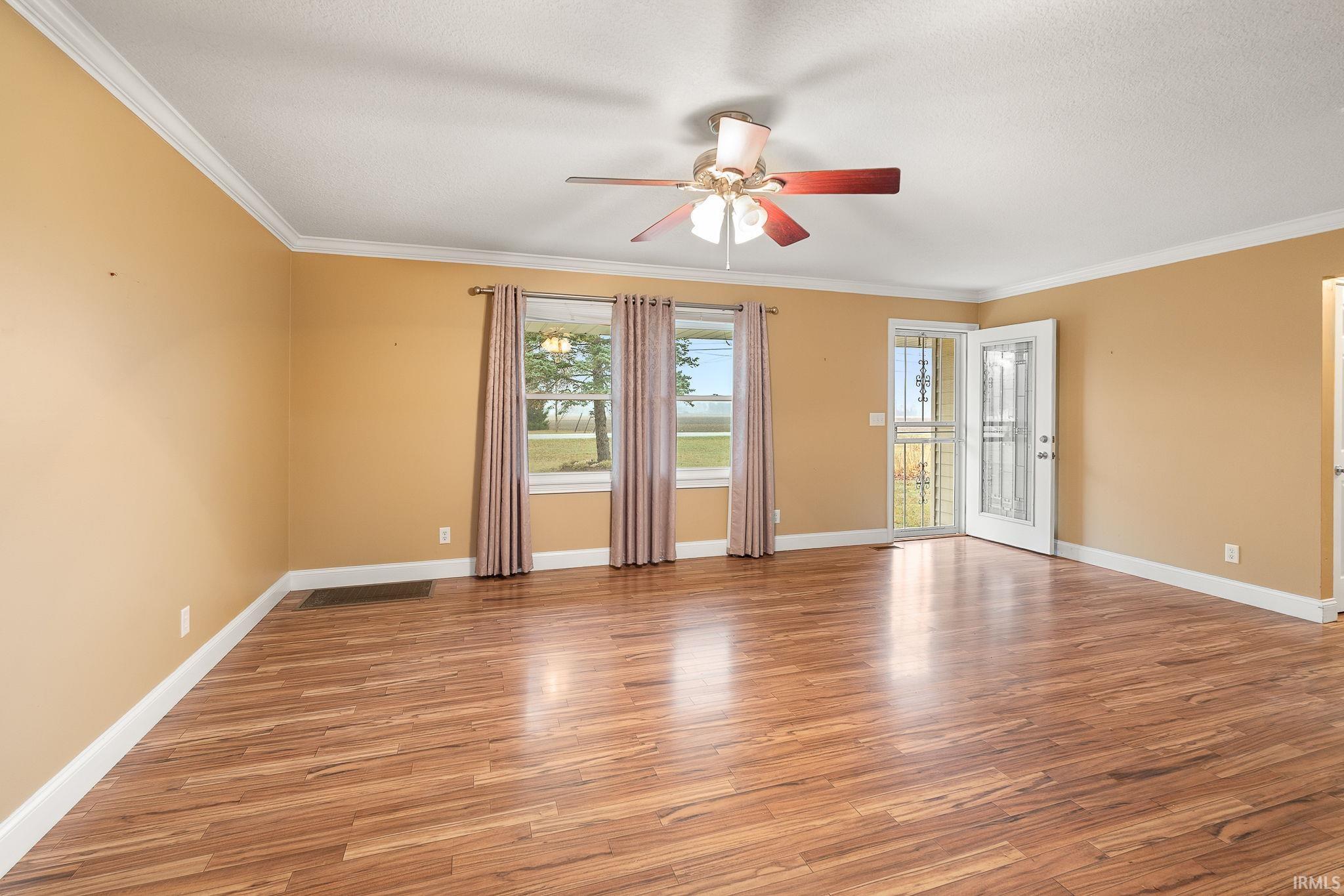 10728 Thiele Road Fort Wayne, IN 46819 - Photo 6 of 33