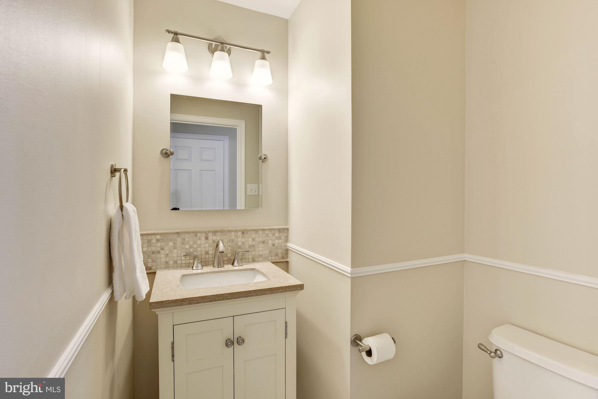 7601 Bear Forest Road Hanover, MD 21076 - Photo 15 of 30 Powder Room