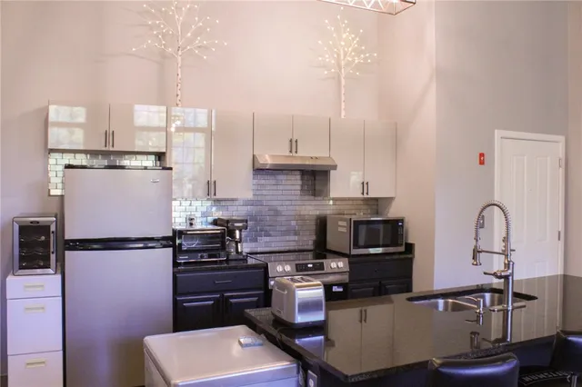 $225,000 | 685 Social Street, Unit 211, Woonsocket, RI 02895