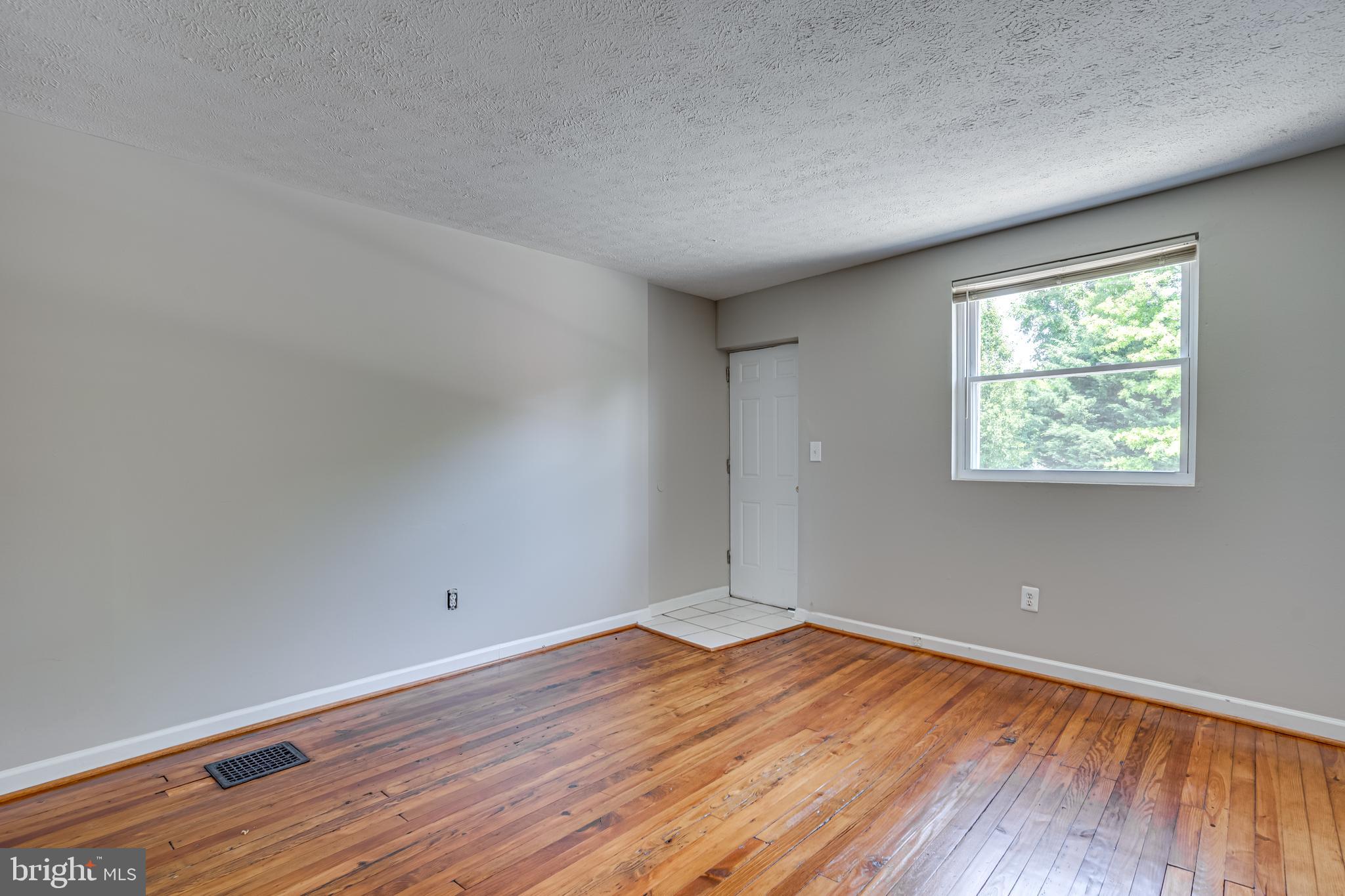 2002 Hollins Ferry Road Baltimore, MD 21230 - Photo 5 of 24 Gallery Image 5