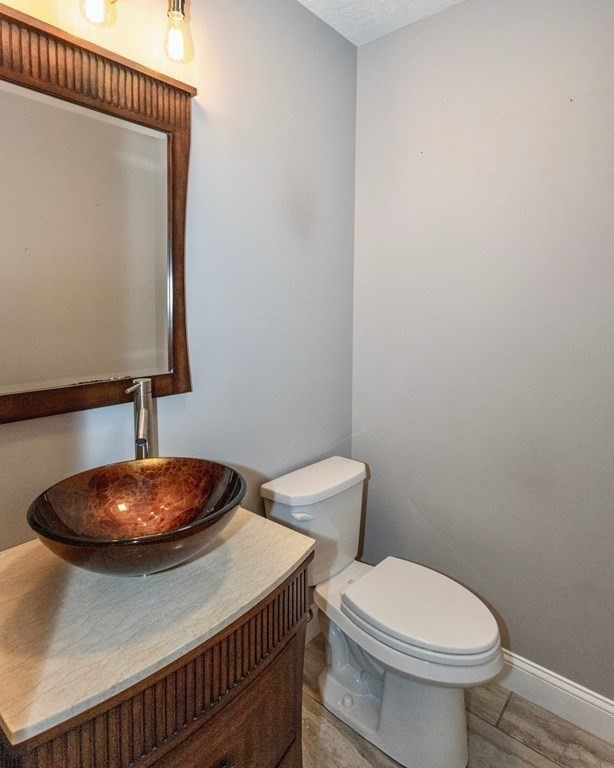 27 Furrowtown Road Westfield, MA 01085 - Photo 11 of 42 Gallery Image 11
