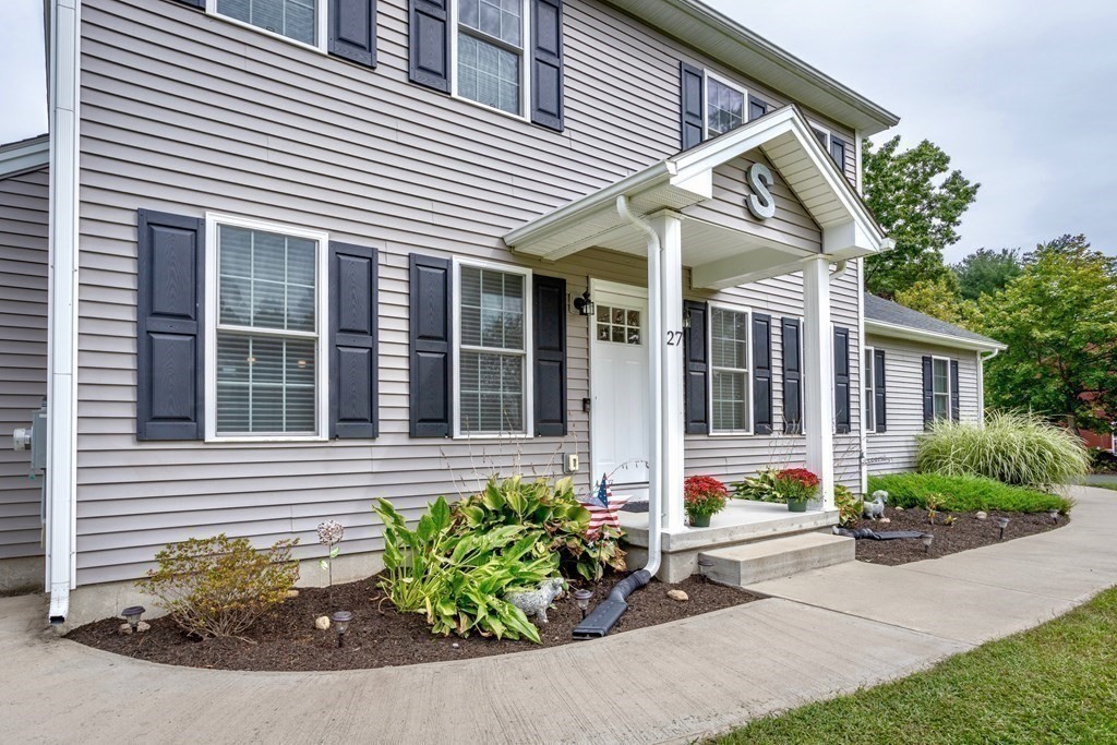 27 Furrowtown Road Westfield, MA 01085 - Photo 2 of 42 Gallery Image 2