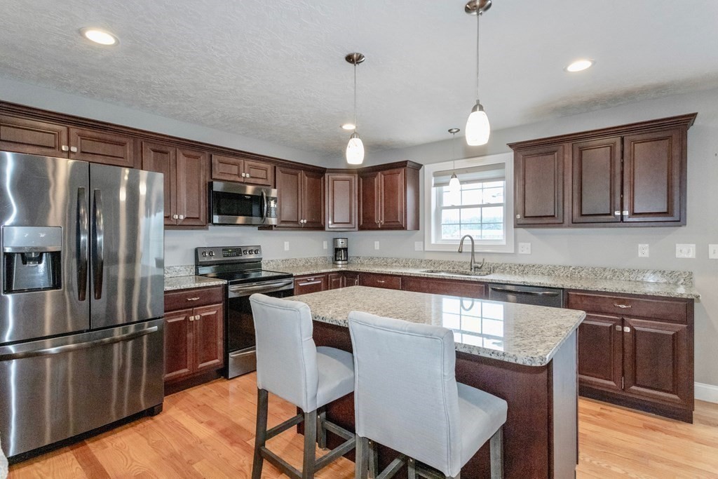 27 Furrowtown Road Westfield, MA 01085 - Photo 3 of 42 Gallery Image 3