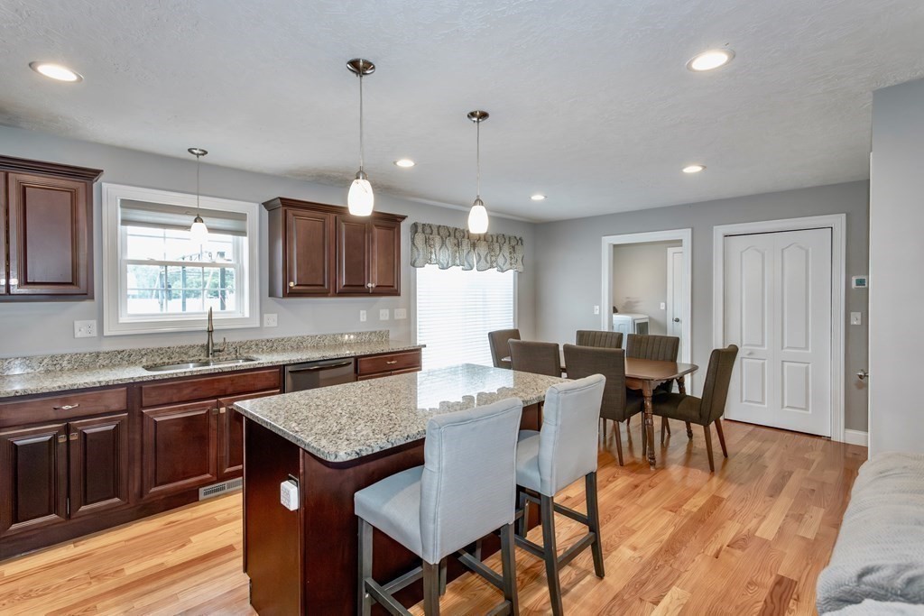 27 Furrowtown Road Westfield, MA 01085 - Photo 4 of 42 Gallery Image 4