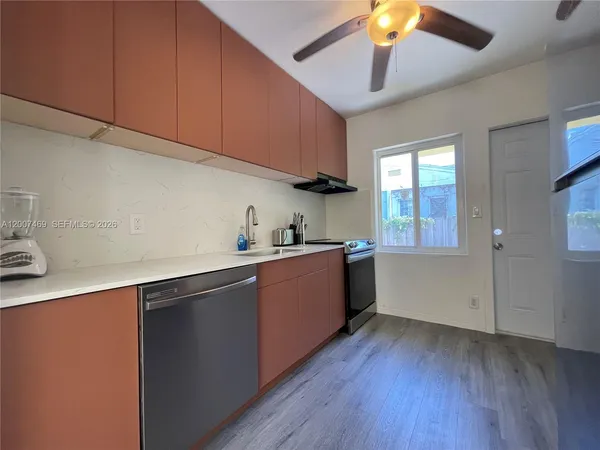 $2,450 | Victoria Park, Fort Lauderdale, FL 33301