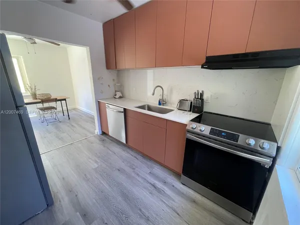 $2,450 | Victoria Park, Fort Lauderdale, FL 33301
