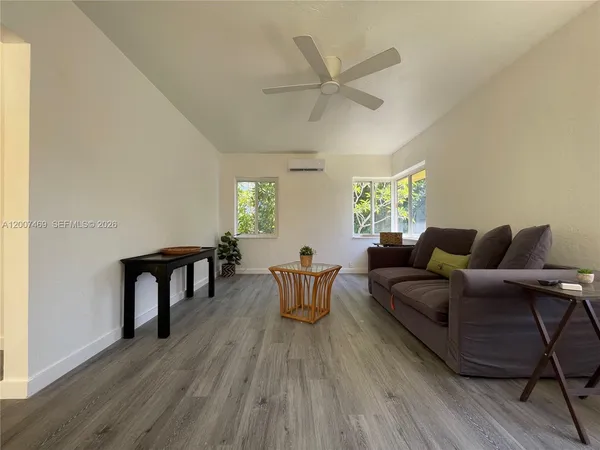 $2,450 | Victoria Park, Fort Lauderdale, FL 33301
