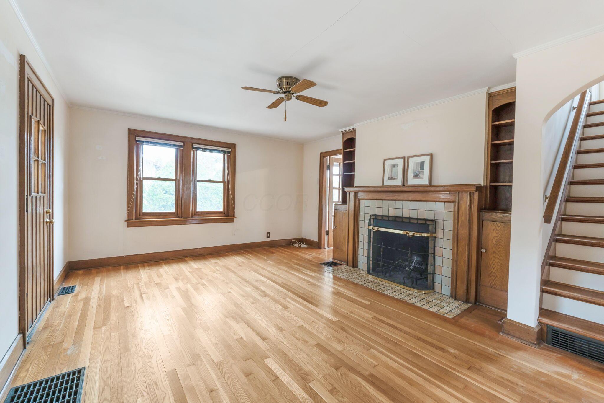 4419 Reed Road Columbus, OH 43220 - Photo 6 of 43 4419 Reed Rd (Interior)-3