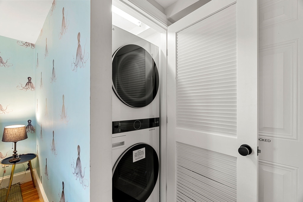 1 Main Street, Unit D Rockport, MA 01966 - Photo 15 of 23