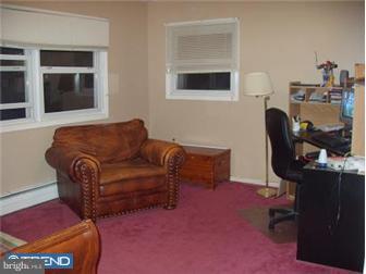 62 Bayberry Road Ewing, NJ 08618 - Photo 10 of 11 a living room with furniture