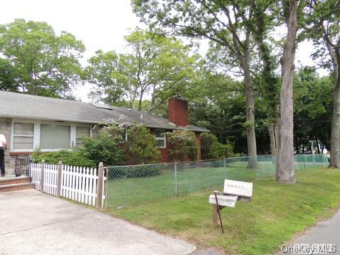 128 Rustic Road Centereach, NY 11720 - Photo 1 of 1 Gallery Image 1