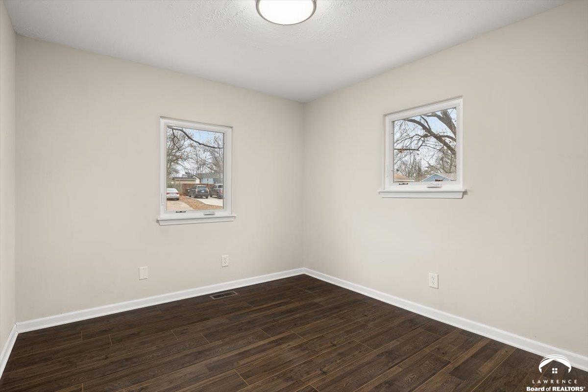 2703 Bonanza Street Lawrence, KS 66046 - Photo 13 of 20