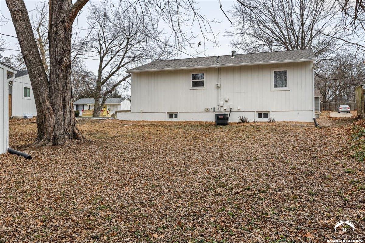 2703 Bonanza Street Lawrence, KS 66046 - Photo 5 of 20