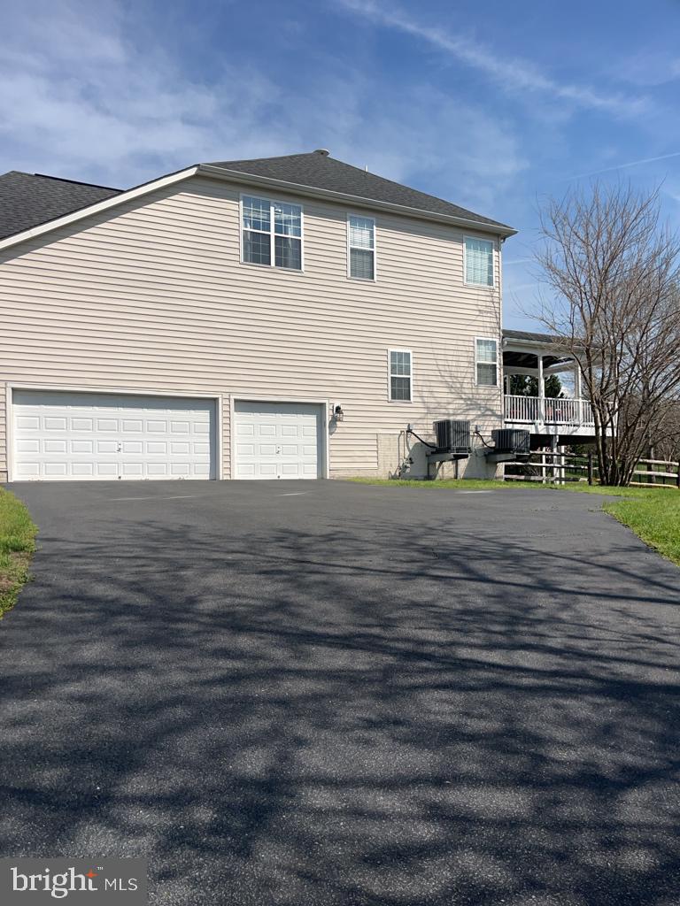 43417 Cedar Place Chantilly, VA 20152 - Photo 24 of 24 Spacious home with inviting curb appeal.