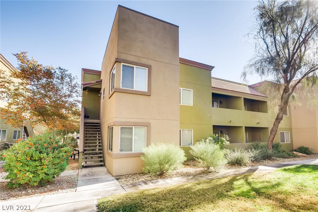 1806 North Decatur Boulevard, Unit 103 Las Vegas, NV 89108 - Photo 1 of 11
