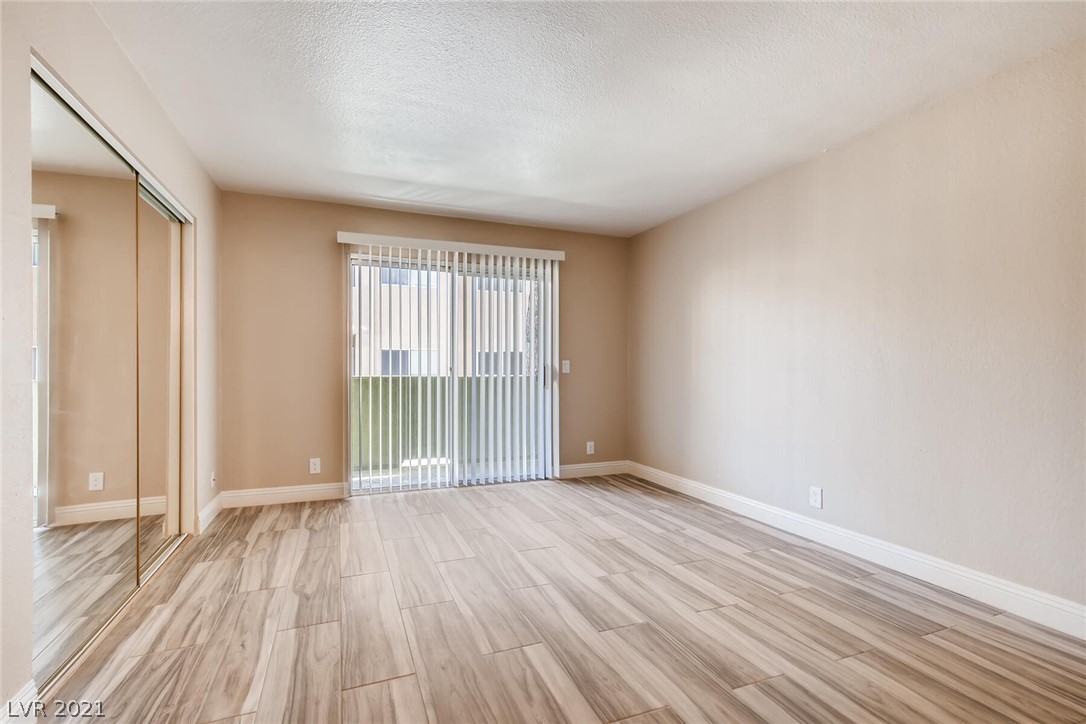 1806 North Decatur Boulevard, Unit 103 Las Vegas, NV 89108 - Photo 6 of 11