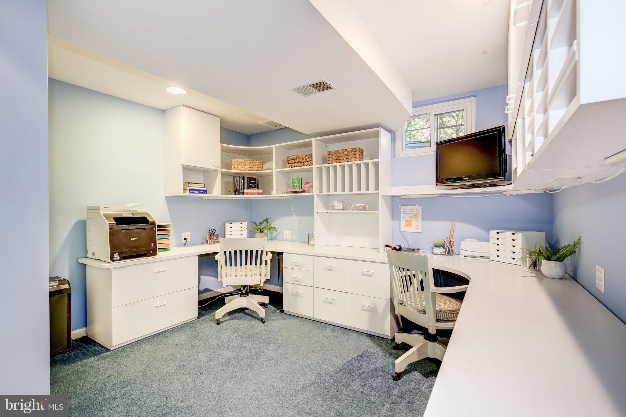 2611 Bainbridge Lane Silver Spring, MD 20906 - Photo 32 of 40