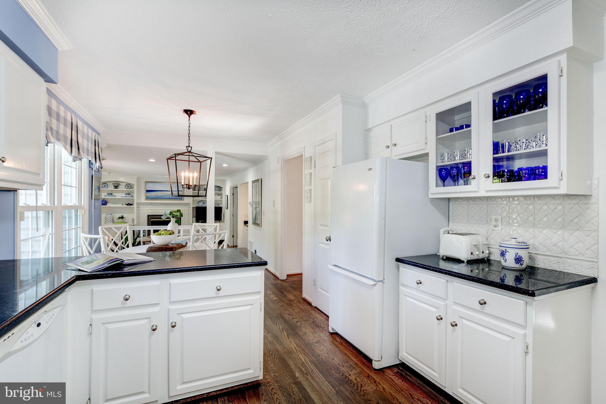 2611 Bainbridge Lane Silver Spring, MD 20906 - Photo 10 of 40