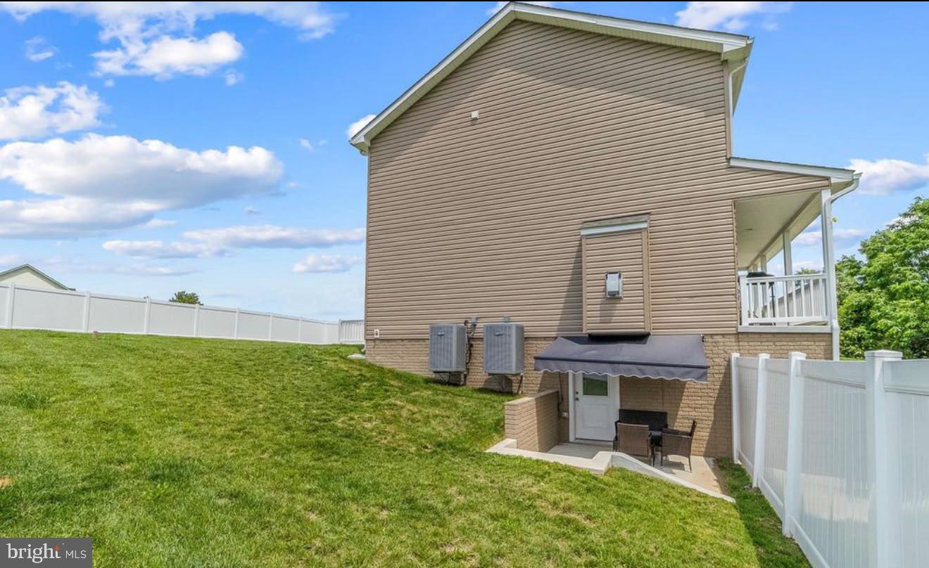 123 Hank Aaron Road Berkeley Springs, WV 25411 - Photo 31 of 32 Charming backyard retreat awaits you!