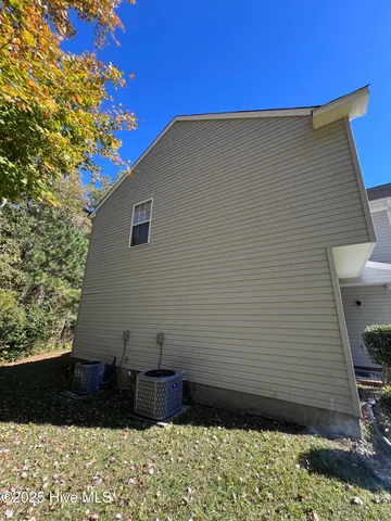 $320,000 | 109 Trinity Drive, New Bern, NC 28560