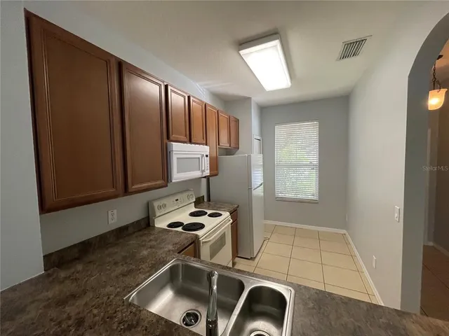 $1,800 | 2061 Retreat View Circle, Sanford, FL 32771