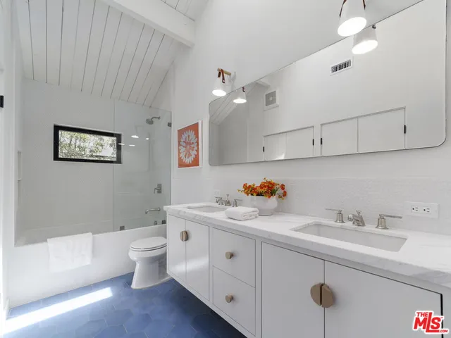 $12,000 | 2304 Vestal Avenue, Los Angeles, CA 90026