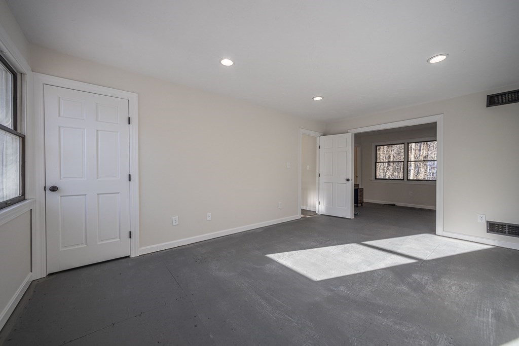 11 A Natalie Road Chelmsford, MA 01824 - Photo 33 of 42 Gallery Image 33