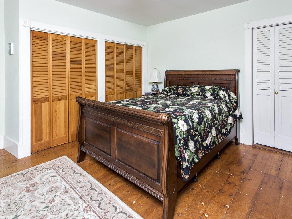 25 School Street Boothbay, ME 04544 - Photo 25 of 37 3 Double Closets