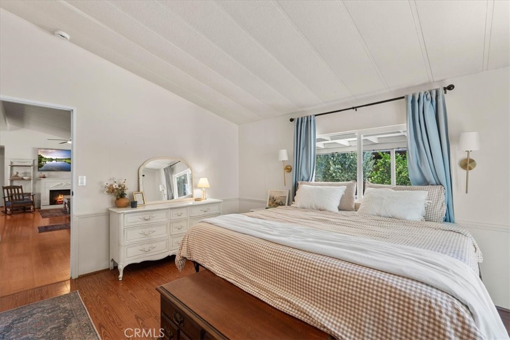 24835 Split Rail Road Wildomar, CA 92595 - Photo 21 of 36 Each bedroom has a window.