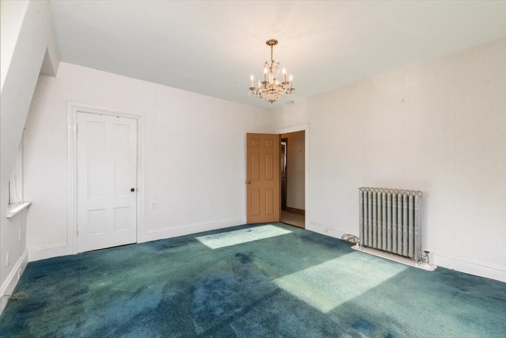 7 Spring Court Gloucester, MA 01930 - Photo 17 of 23 Gallery Image 17