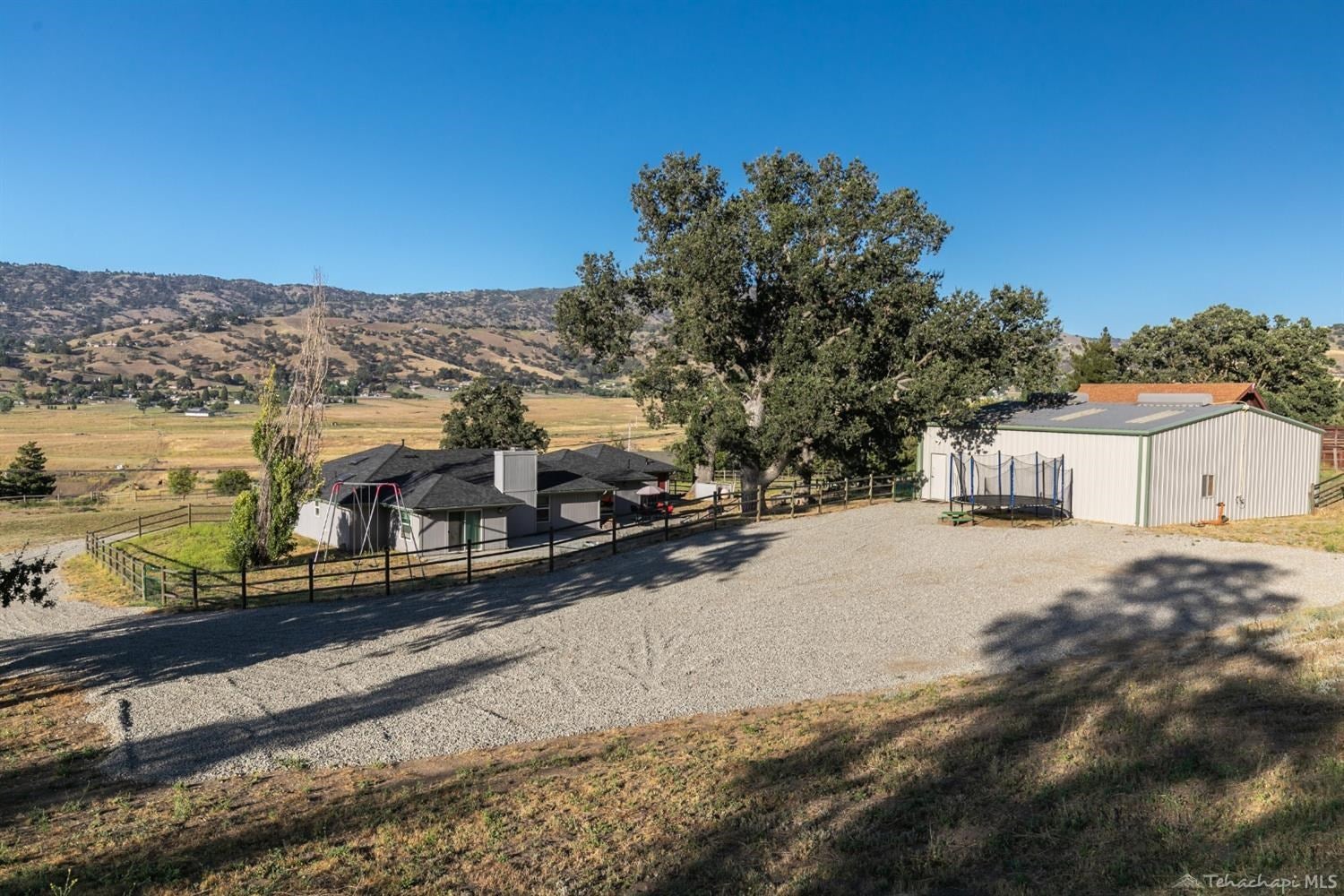 27900 Cumberland Road Tehachapi, CA 93561 - Photo 46 of 57 Gallery Image 46